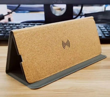 Load image into Gallery viewer, Mouse Pad with Wireless Charger
